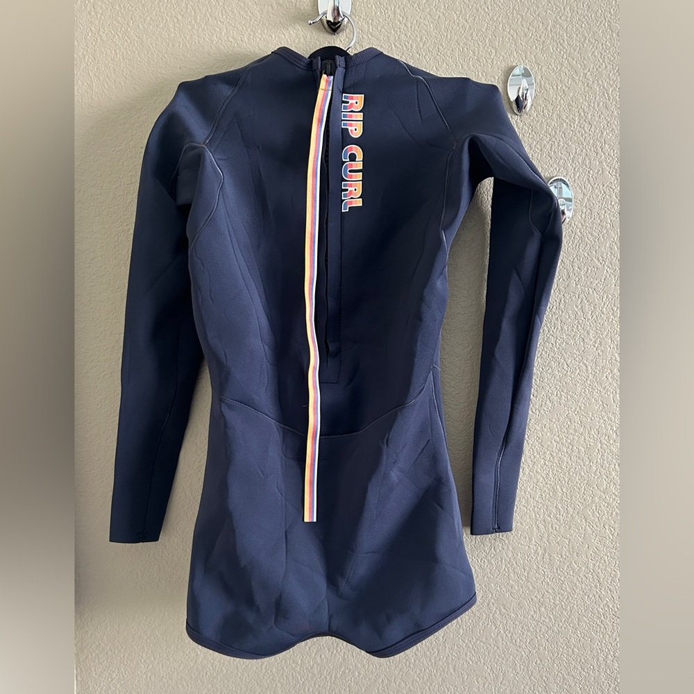 Rip Curl Navy Neoprene Long Sleeve Surf Jacket with Rainbow Zip size 8 - Picture 8 of 10